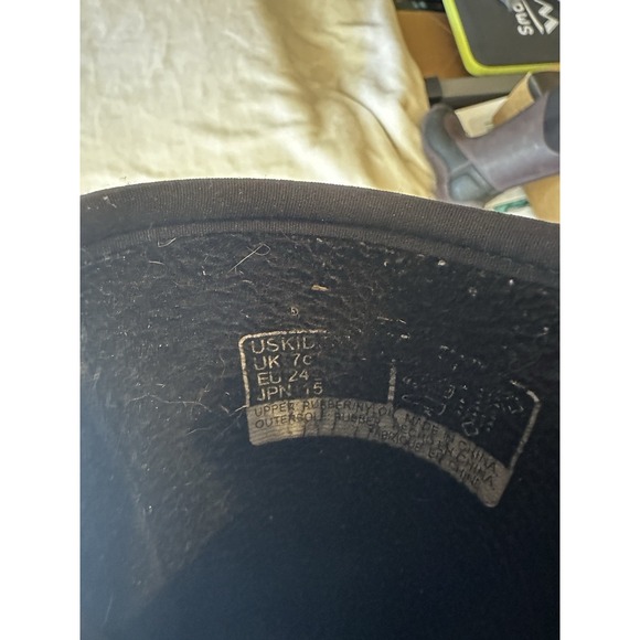 Muddies Toddler Kids Girl Insulated Rain Boots Purple Black Size 8 Waterproof - Picture 6 of 6